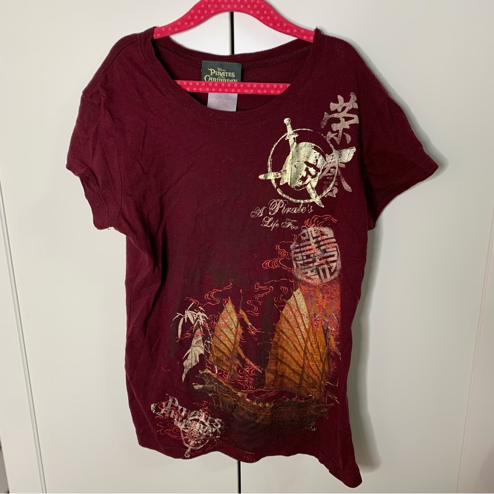 Disney Pirates of the Caribbean Dead Men’s Chest Kid’s Graphic T-Shirt.